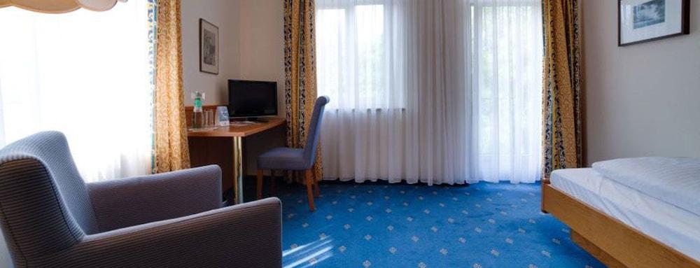 באד אייבלינג Hotel Johannisbad מראה חיצוני תמונה
